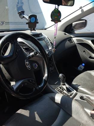 HYUNDAI ELANTRA 2.0 GLS 16V FLEX 4P AUTOMÁTICO